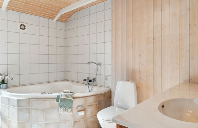 Haus mit 4 Schlafzimmern in Højby mit terrasse und sauna - Foto 15