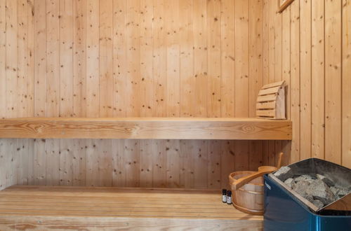 Foto 14 - Casa de 4 quartos em Højby com terraço e sauna