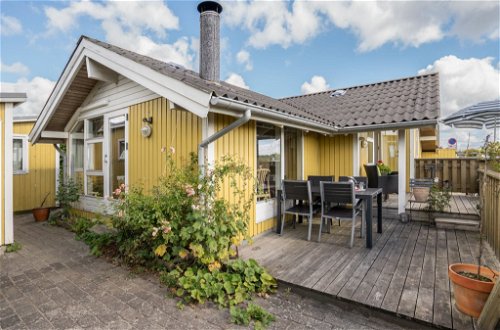 Foto 3 - Casa de 2 quartos em Rønde com terraço