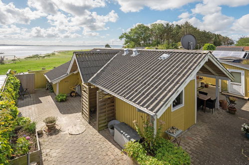 Photo 2 - Maison de 2 chambres à Rønde avec terrasse