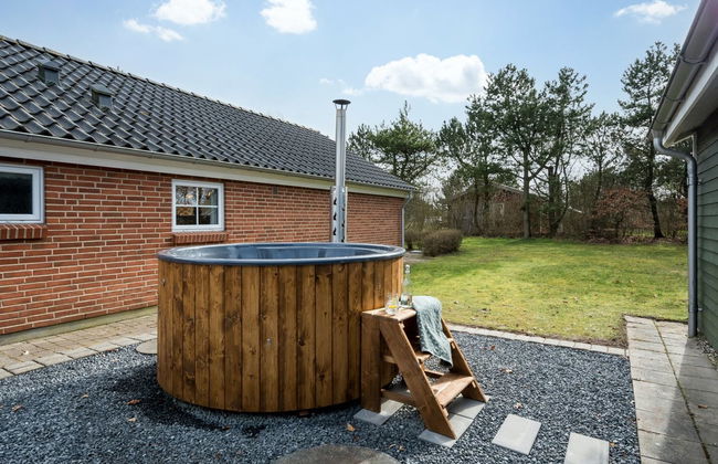 Casa de 2 quartos em Skjern com terraço e banheira de hidromassagem - Foto 5