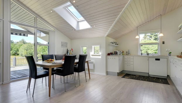 Casa de 3 quartos em Ørsted com terraço e banheira de hidromassagem - Foto 2