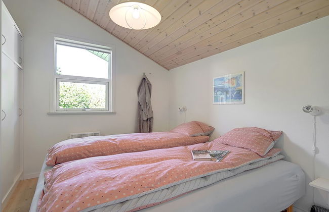 Casa de 3 quartos em Ørsted com terraço e banheira de hidromassagem - Foto 7