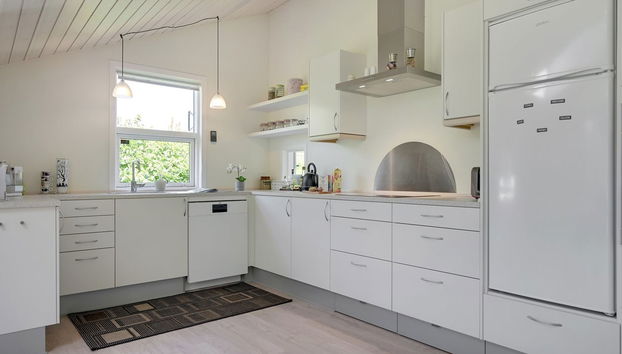 Casa de 3 quartos em Ørsted com terraço e banheira de hidromassagem - Foto 4