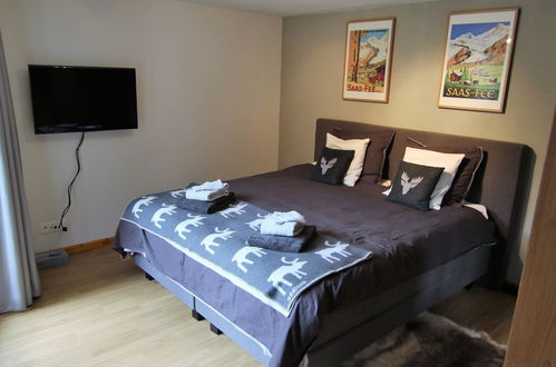 Foto 9 - Apartamento de 4 habitaciones en Saas-Fee