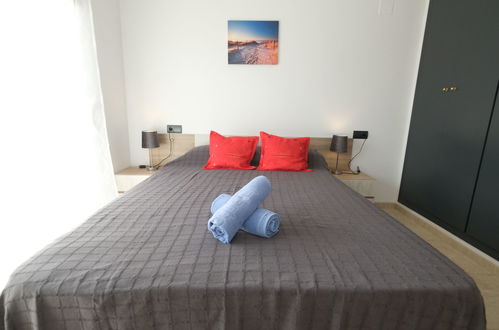 Foto 5 - Appartamento con 2 camere da letto a La Ràpita con piscina e vista mare