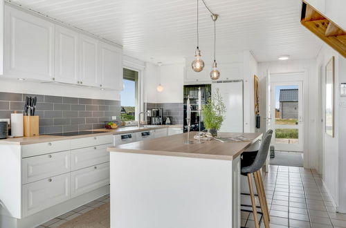Foto 10 - Casa con 4 camere da letto a Harboøre con terrazza e sauna