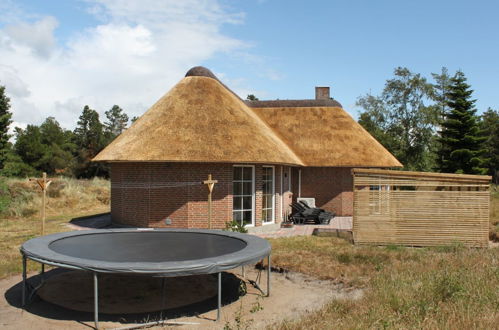 Foto 25 - Casa de 4 habitaciones en Blåvand con sauna y bañera de hidromasaje