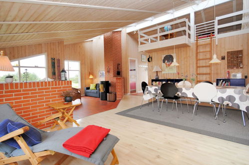 Foto 6 - Casa de 3 habitaciones en Klitmøller con terraza y sauna