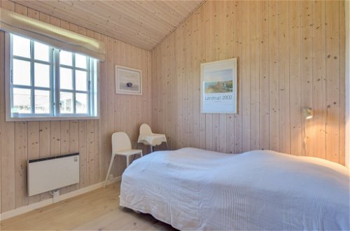Foto 14 - Casa de 4 quartos em Harrerenden com terraço e sauna