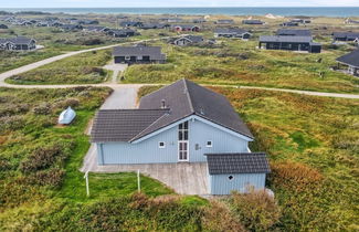 Photo 3 - 4 bedroom House in Harrerenden with terrace and sauna