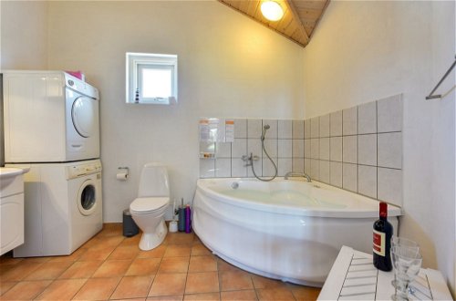 Photo 8 - 4 bedroom House in Harrerenden with terrace and sauna