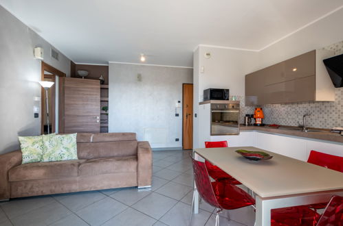 Foto 6 - Apartment mit 1 Schlafzimmer in Turin mit terrasse