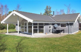 Photo 2 - Maison de 4 chambres à Væggerløse avec terrasse et sauna