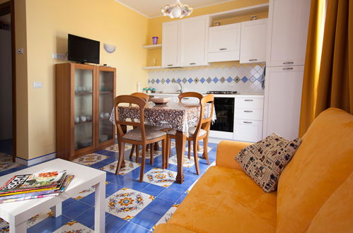 Foto 8 - Apartamento de 1 habitación en Termoli con piscina y jardín