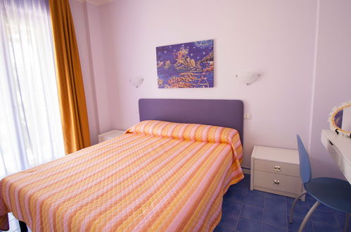 Foto 16 - Apartamento de 1 quarto em Termoli com piscina e vistas do mar