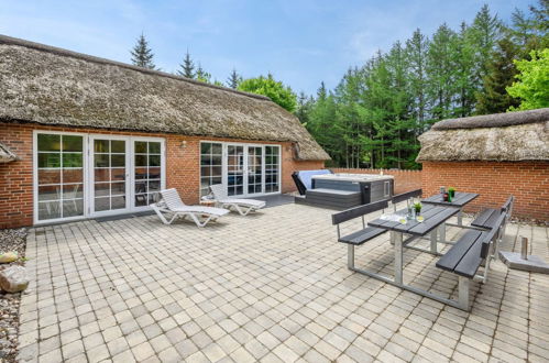 Foto 41 - Casa de 6 quartos em Ulfborg com piscina privada e terraço