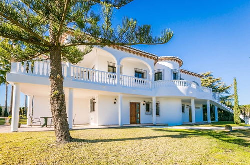 Foto 3 - Casa de 3 quartos em Oliva com piscina privada e vistas do mar