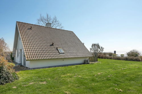 Photo 12 - Maison de 2 chambres à Hejsager Strand avec terrasse et sauna