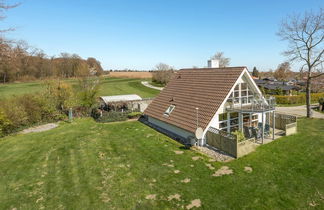 Photo 2 - Maison de 2 chambres à Hejsager Strand avec terrasse et sauna