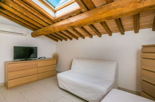 Foto 5 - Apartamento de 1 quarto em Riparbella com piscina e jardim