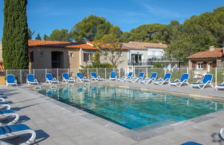 Foto 2 - Apartamento de 1 quarto em Saint-Raphaël com piscina e jardim