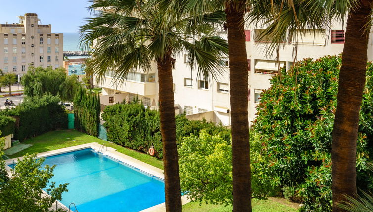 Foto 1 - Apartamento de 2 quartos em Marbella com piscina e jardim