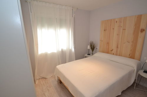 Photo 4 - 2 bedroom Apartment in Salou with terrace