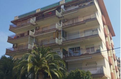 Foto 5 - Appartamento con 2 camere da letto a Salou con terrazza