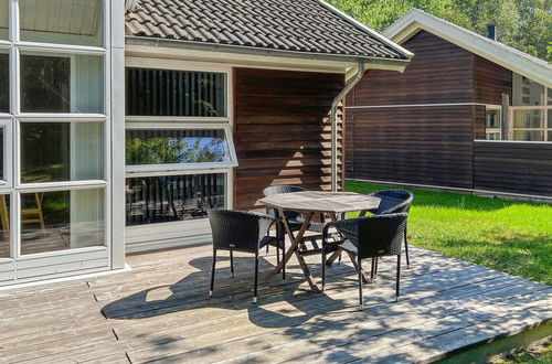 Foto 22 - Casa de 4 quartos em Hasle com terraço e sauna