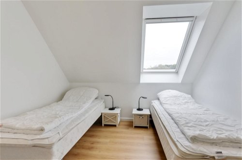 Foto 16 - Apartamento de 2 habitaciones en Gudhjem con terraza