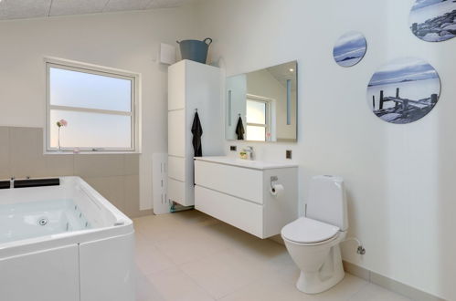 Foto 18 - Haus mit 3 Schlafzimmern in Nexø