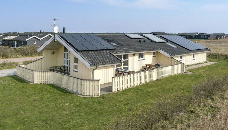 Foto 1 - Casa de 4 quartos em Løkken com piscina privada e terraço