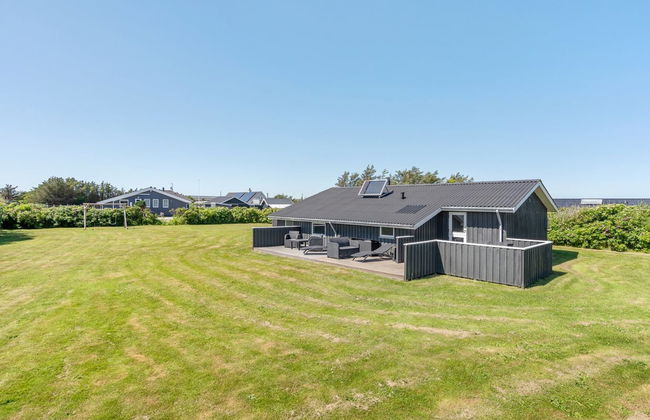 4 bedroom House in Løkken with terrace and sauna - Photo 3