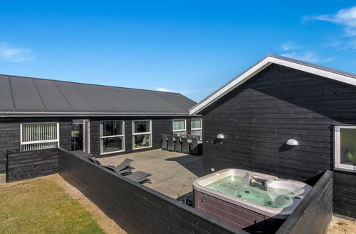Foto 15 - Casa de 4 quartos em Løkken com terraço e sauna