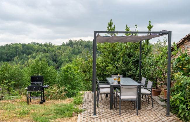 4 bedroom House in Cortiglione with garden - Photo 3