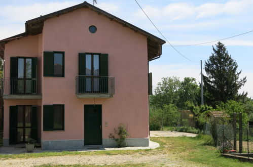 Foto 25 - Casa con 3 camere da letto a Cortiglione con giardino