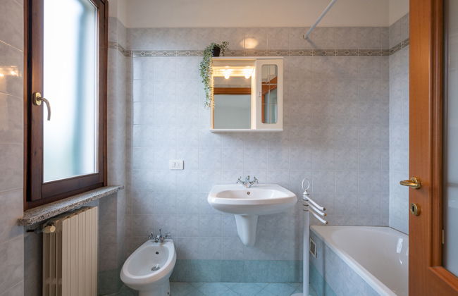 4 bedroom House in Cortiglione with garden - Photo 19