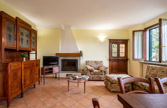 4 bedroom House in Cortiglione with garden - Photo 8