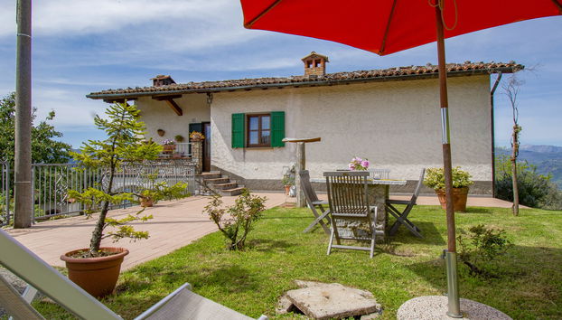 Haus mit 2 Schlafzimmern in Coreglia Antelminelli mit garten und terrasse - Foto 2