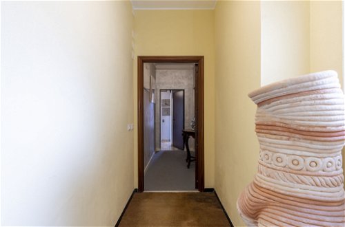 Foto 20 - Appartamento con 2 camere da letto a Finale Ligure con vista mare