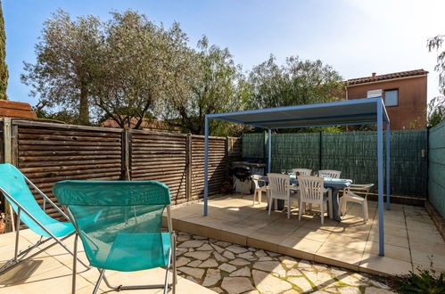 Photo 19 - Maison de 1 chambre à Bormes-les-Mimosas avec piscine et jardin