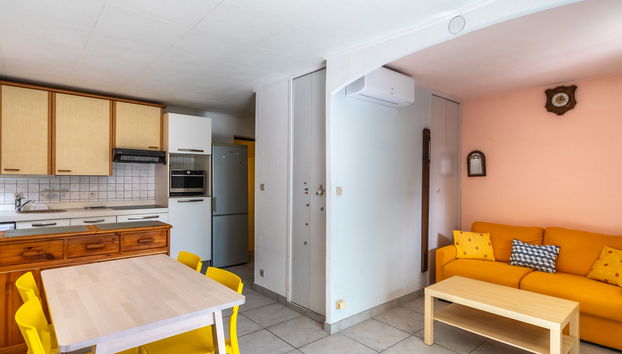 3 bedroom House in Bormes-les-Mimosas with swimming pool and garden - Photo 4