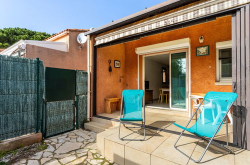 Foto 18 - Casa de 1 habitación en Bormes-les-Mimosas con piscina y jardín