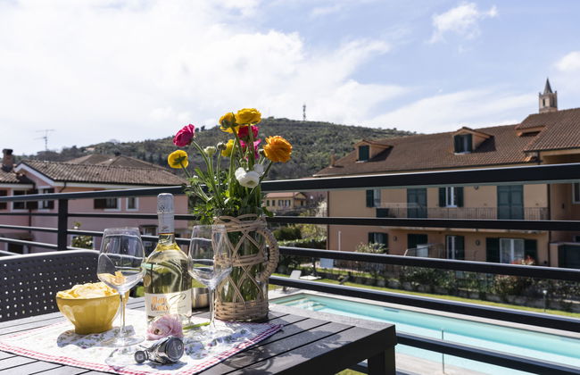 Apartamento de 1 quarto em Imperia com piscina e jardim - Foto 14