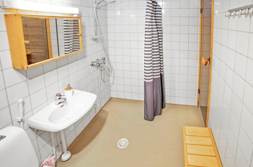 Photo 11 - Maison de 1 chambre à Pelkosenniemi avec sauna