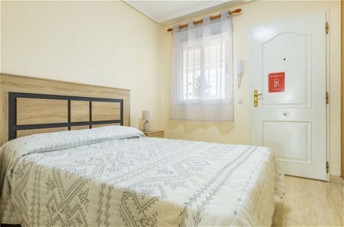 Foto 14 - Apartment mit 1 Schlafzimmer in Oropesa del Mar mit blick aufs meer