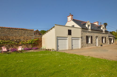 Photo 31 - Maison de 3 chambres à Hillion avec jardin et vues à la mer