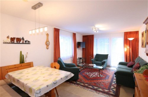 Foto 5 - Appartamento con 2 camere da letto a Saas-Fee
