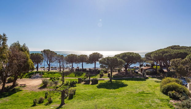 Apartamento de 2 quartos em Roquebrune-sur-Argens com piscina e terraço - Foto 2